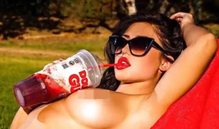 Bir lastik ile karşılaşması güzelliği erotik yerli