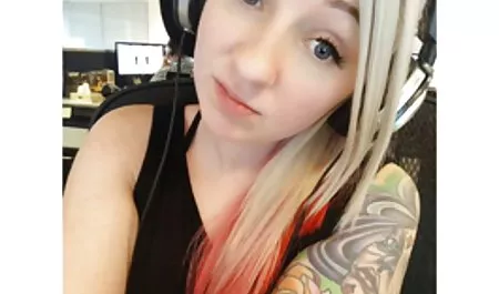 Busty esmer video erotik