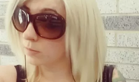 Mandy Saxo büyük video erotik beyaz dick