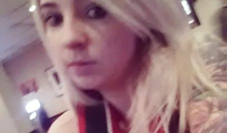 Busty Bayan türbanlı erotik