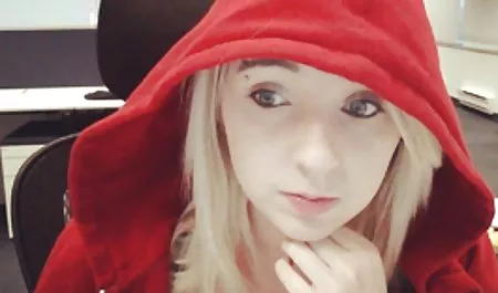 Öğrenci büyük bir hint erotik penis alır