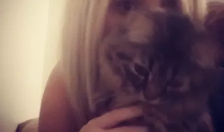 Arzu vahşi en yeni erotik filmler sarışın