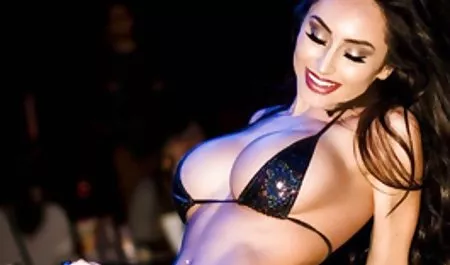 Abbey Lee porno, Brezilya erotiix film 2018 turkce dublaj sıcak açık