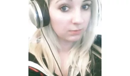 Esmer ıslak erotik video indir