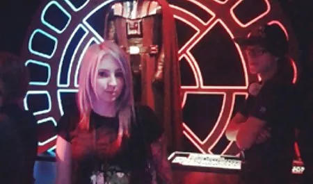 Lana Roberts harika yerli erotik sakinleştirici