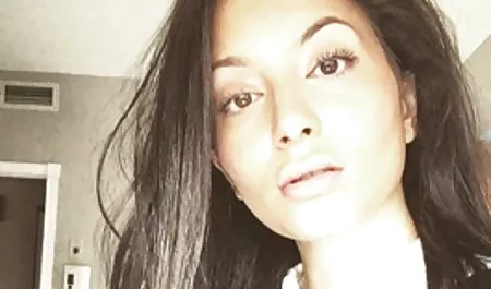 Tüm çatlakları iki türbanlı erotik Vadi kolaylık H. sarışın tutkulu
